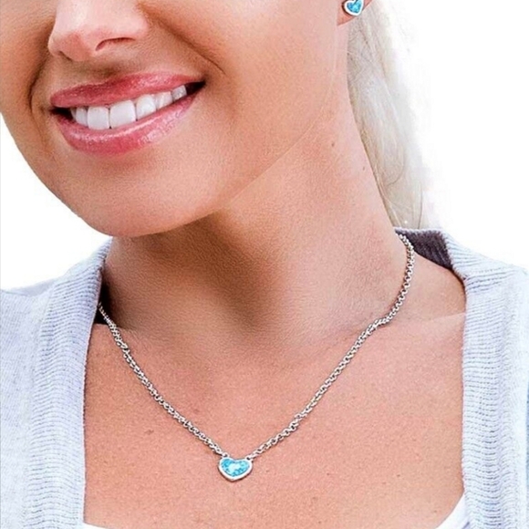 Montana Silversmiths Hidden Lake Glacial Pools Heart Necklace New! - Picture 2 of 9